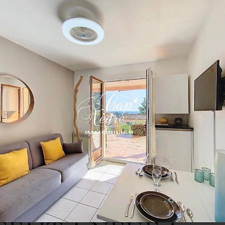 滨海卡瓦莱尔Terrasse De 30M2 Vue Mer Panoramique 1 Chambre公寓 外观 照片